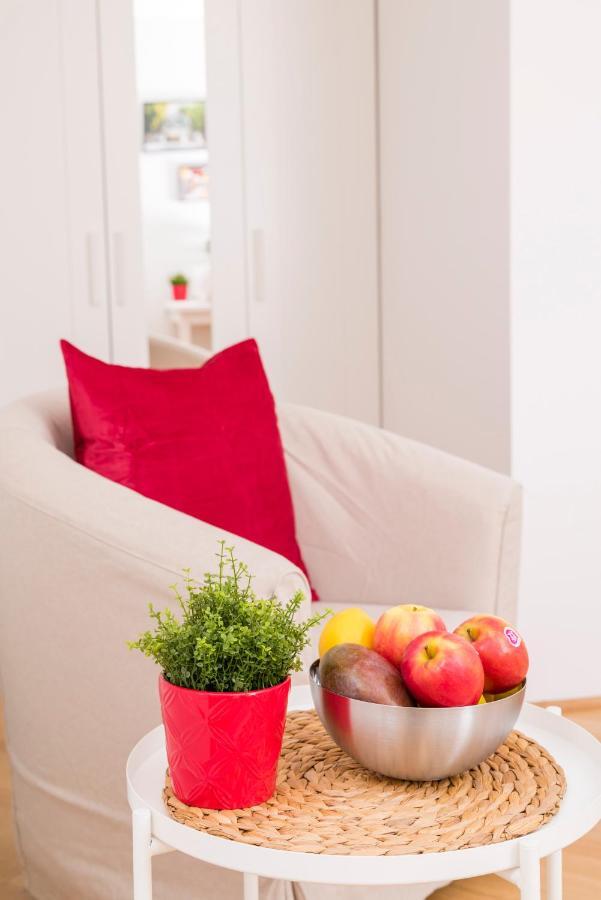 Red Monkey Vienna Apartment Exteriör bild